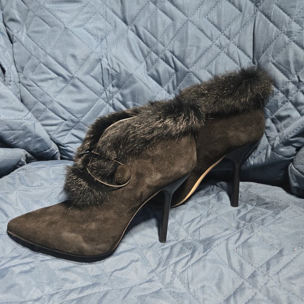 Via Spiga Fur Collared Heeled Suede Boots 8M Retail 298.